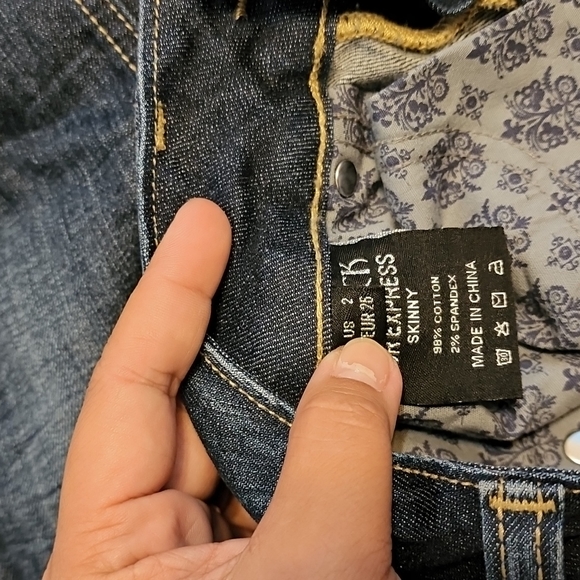 Be Rock Los Angeles for Express Jeans - Picture 10 of 14